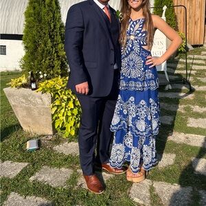 FARM RIO

Blue Flower Richelieu Midi Dress